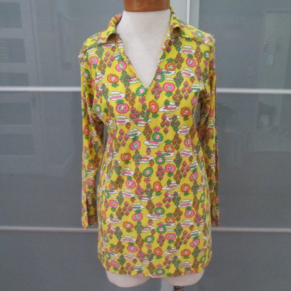 Vintage 70s Disco Era V-Neck Tunic Shirt